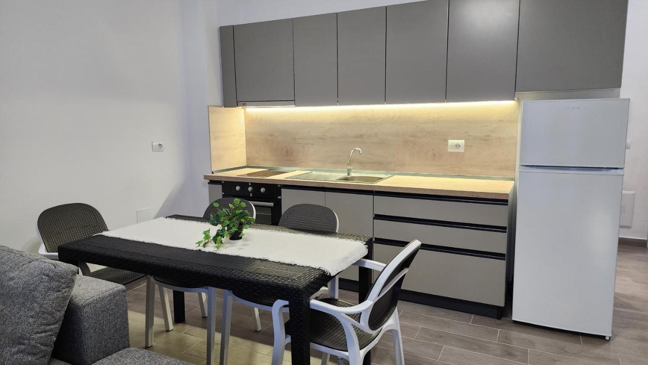 Solar And Apartamento *